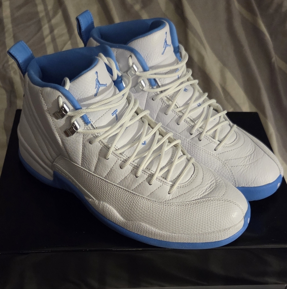Jordan 12 Varsity Blue Mens 10.5 $150.00 Ultra Clean!!